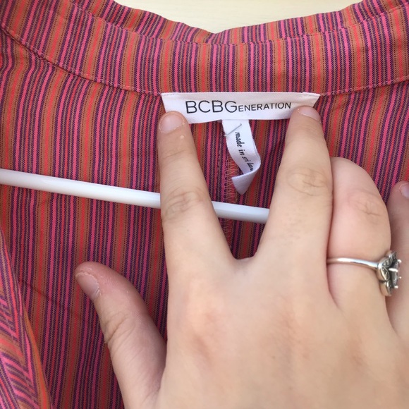 BCBGeneration deep v Striped crossover Blouse - Picture 5 of 6